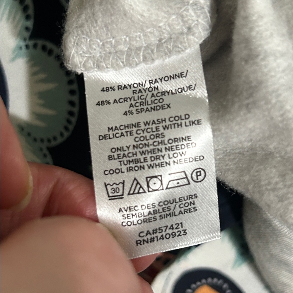 Lou & Grey for LOFT Women’s Pullover Hoodie NWT - Picture 6 of 6